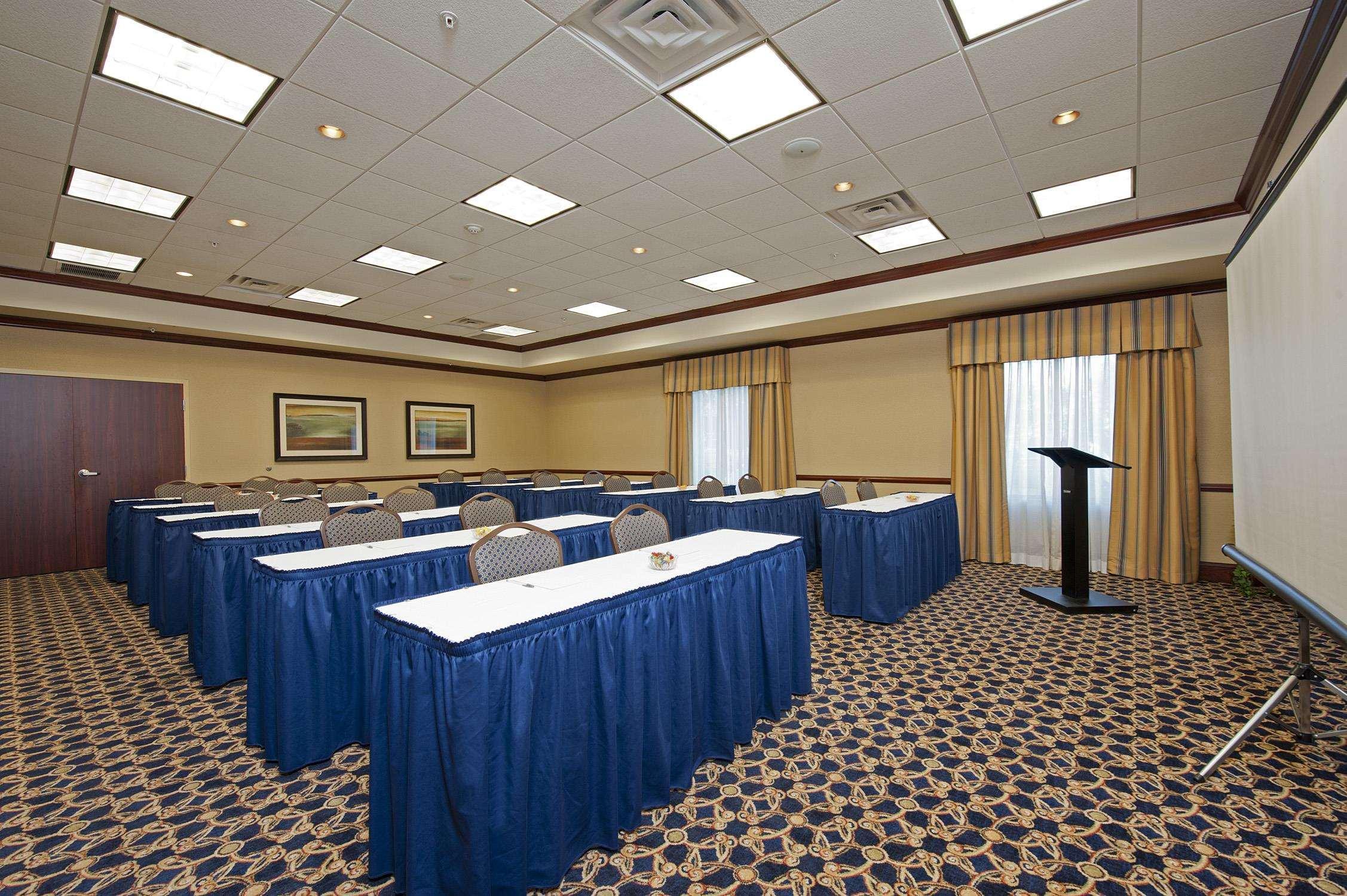 Hampton Inn & Suites Indianapolis-Airport Facilidades foto